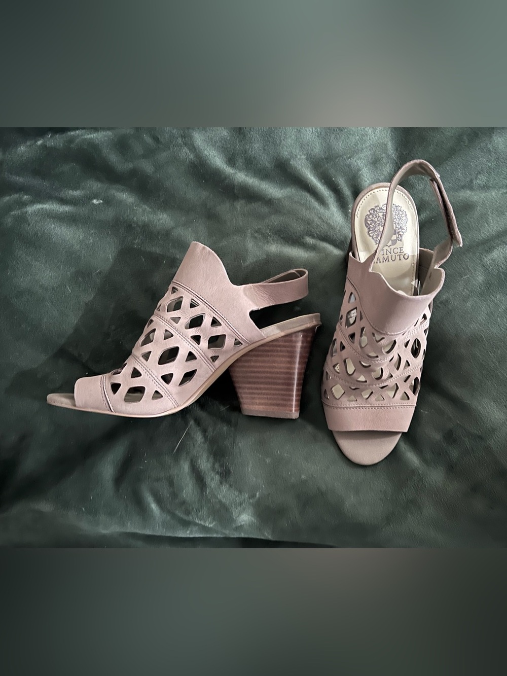 Vince Camuto Size 8 Never Worn